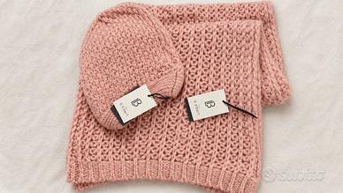 Set invernale cappello e sciarpa in lana Mohair 