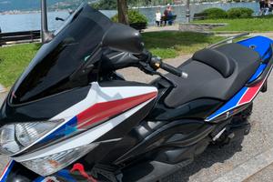 Yamaha t max 2009