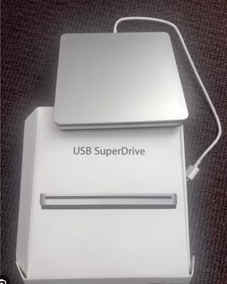 Apple USB SuperDrive originale – Come nuovo