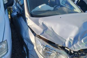 auto Ford focus motore nuovo poco più di 3000km