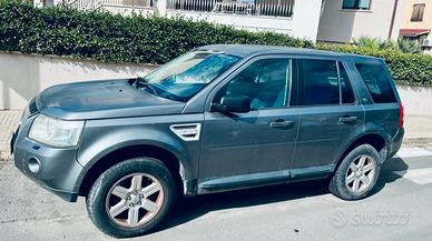 Privato vende Freelander 2 hs td4