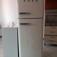 Frigorifero Vintage modello Smeg anni 50