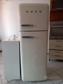 Frigorifero Vintage modello Smeg anni 50