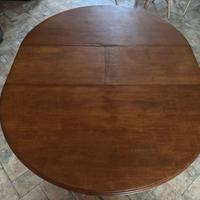 Tavolo rotondo in legno allungabile