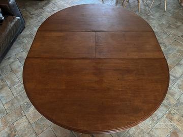 Tavolo rotondo in legno allungabile