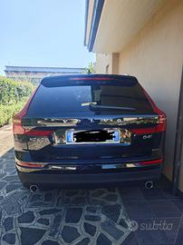 VOLVO XC60 D4  AWD BUSINNES