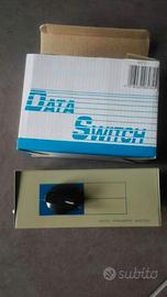 Data switch per collegare più schermi