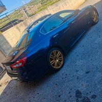 Maserati quattroporte motore ferrari sq4 nuova