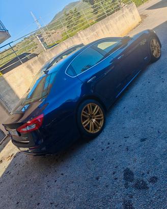 Maserati quattroporte motore ferrari sq4 nuova