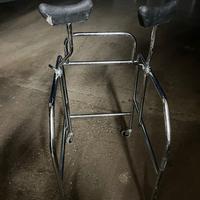 Deambulatore antibrachiale