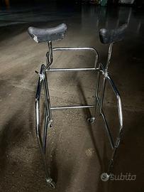 Deambulatore antibrachiale