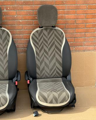 Lancia Ypsilon tappezzeria completa