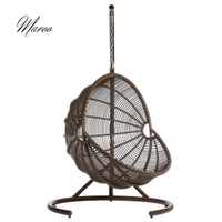 Poltrona sospesa in rattan sintetino MAROO marrone