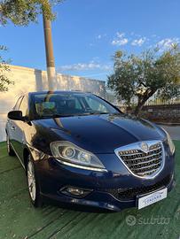 Lancia Delta 1.6 MJT DPF platino