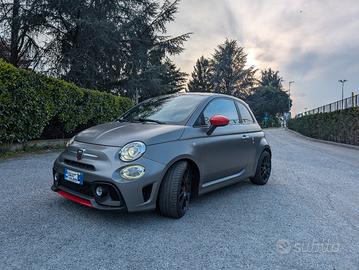 Abarth 595 1.4 Turbo T-Jet 160 70° Anniversario 