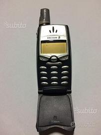 Cellulare Ericsson modello t39 m completo di cavi