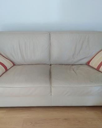 divano  in vera pelle 