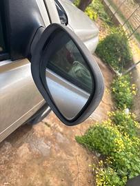 Land rover pezzi di ricambio