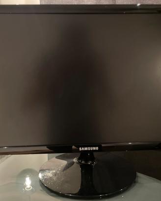 Monitor samsung S24D330