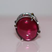 Pandora Charm con pietra cabochon fucsia 799309C01