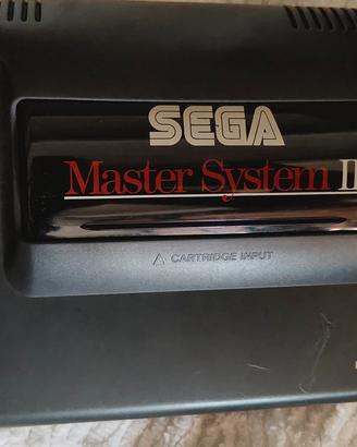 Sega Master System II + 2 giochi