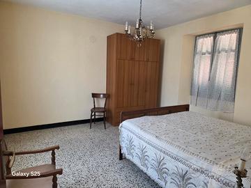 Casa indipendente libera su 4 lati