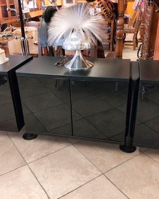 Credenza Porsche di Anna Castelli Ferrieri