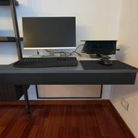 Scrivania smart working moderna salvaspazio