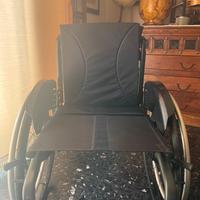 Carrozzina superleggera kuschall k4