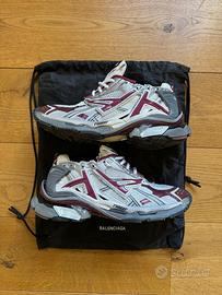 Balenciaga runner boardeaux