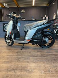 Peugeot Tweet 200 GT