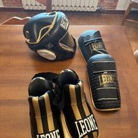 Attrezzatura kickboxing donna