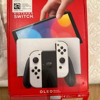 Nintendo switch oled NUOVA