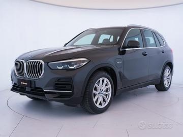 BMW X5 xdrive45e xLine auto - KM0 - IVA ESPOSTA