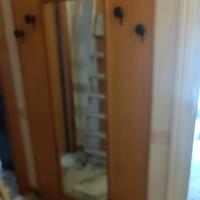 appendi abiti con specchio  altezza 2 metri 