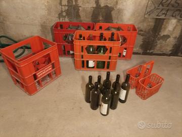 stock di 24 bottiglioni con cestelli