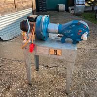 Spiumatrice per pollame