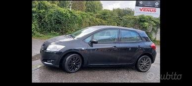 Toyota auris e150  