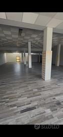 Locale commerciale a Cabras Prezzo su Richiesta