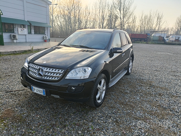 Mercedes ML 320 del 2008