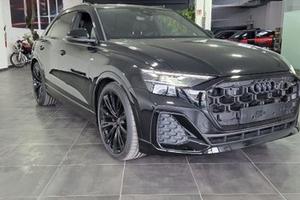 AUDI Q8 50 TDI SLINE KM 0