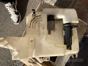 Vaschetta acqua bmw e60 530