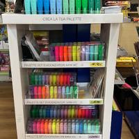 Espositore evidenziatori comprensivi di tutto