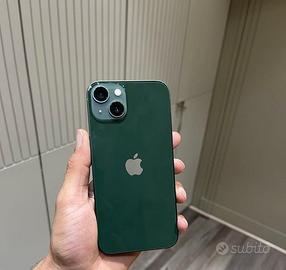 iPhone 13 nuovo batteria 100%