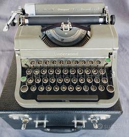 UNDERWOOD RARA MACCHINA DA SCRIVERE MOD. CHAMPION