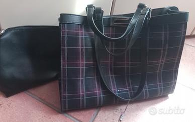 Borsa David Jones
