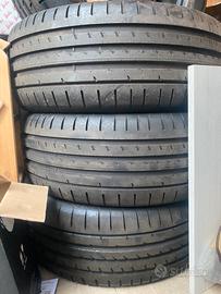 2 Pneumatici Goodyear Eagle F1 - 255/55R19