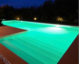 POLIGNANO-NEAPOLIS-villa con piscina
