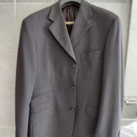 Completo uomo grigio