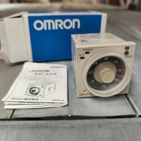 timer omron H3CR-A 